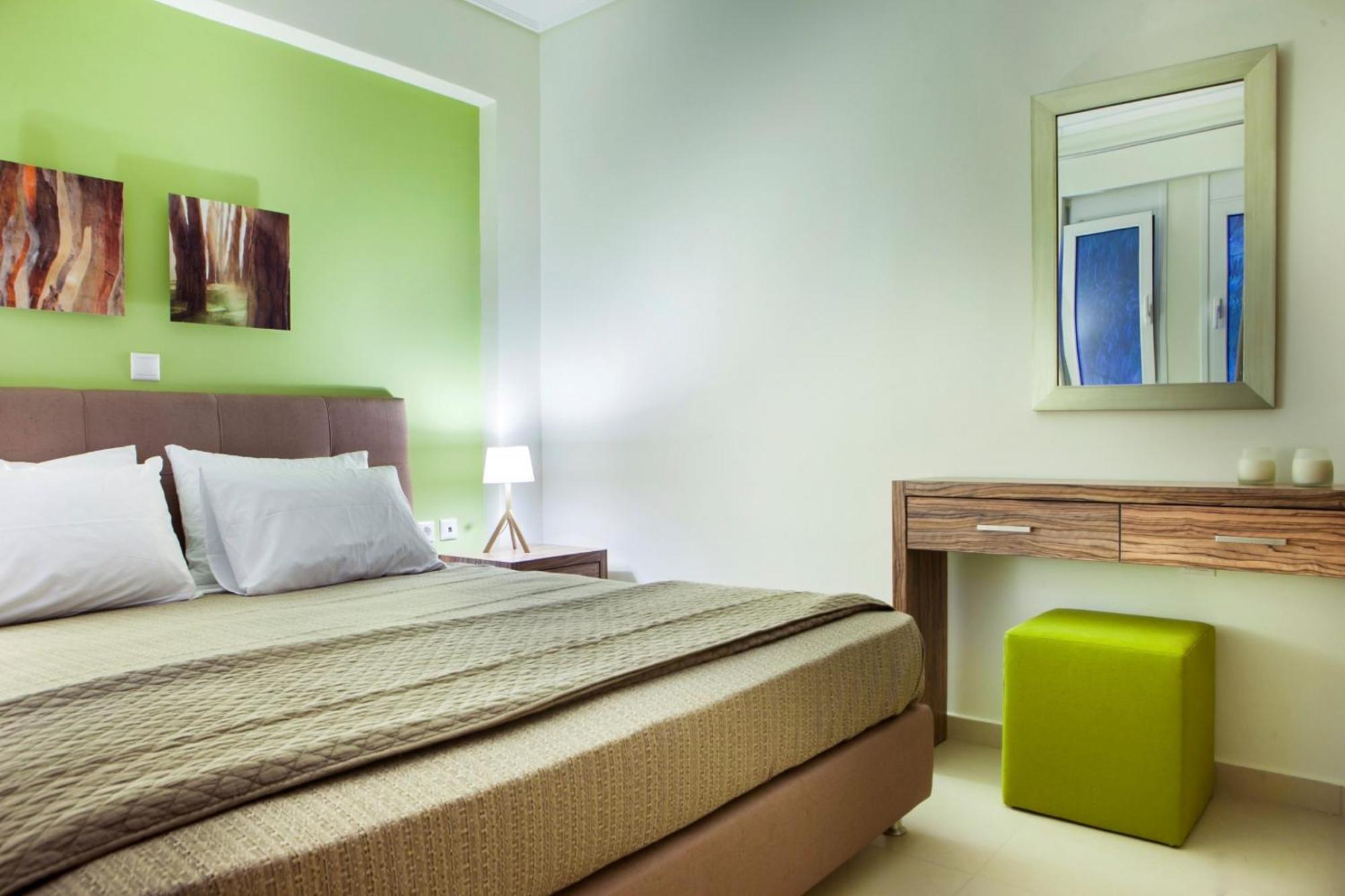 Meliti Waterfront Suites Karavomylos Exterior foto