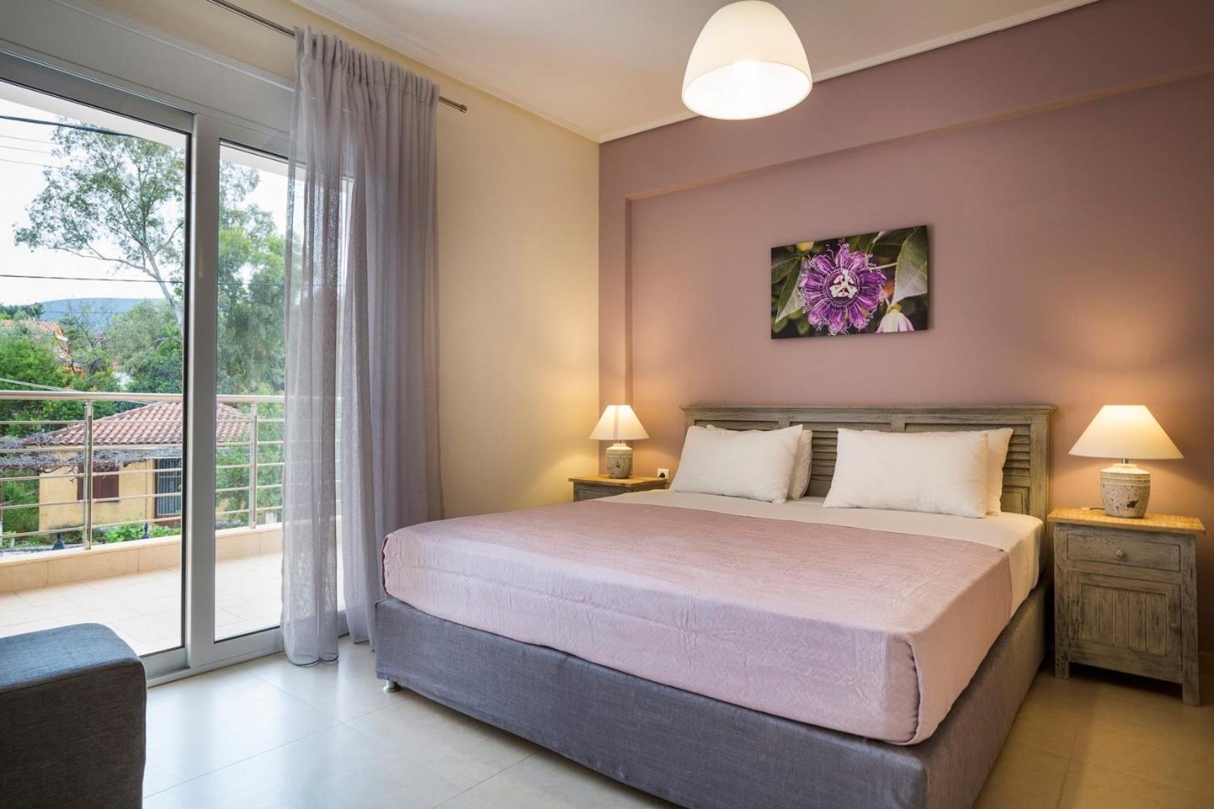 Meliti Waterfront Suites Karavomylos Exterior foto